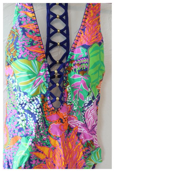 Trina Turk Tropic Escape V Plunge One Piece Swim - Picture 5 of 9